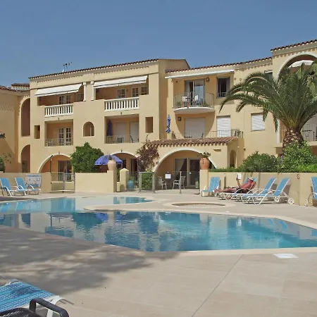 Apartment Spacious With Swimming Pool In Gassin *