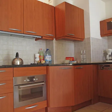 Apartment Spacious With Swimming Pool In Gassin Saint-Tropez